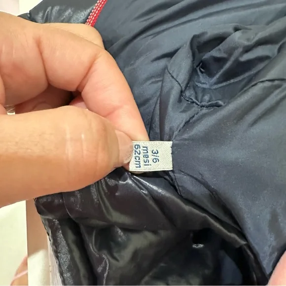 Baby Moncler Puffer - Picture 6 of 6